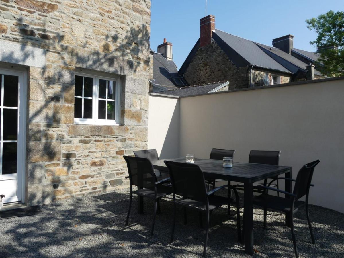 Gite Montoise Genets Exterior photo